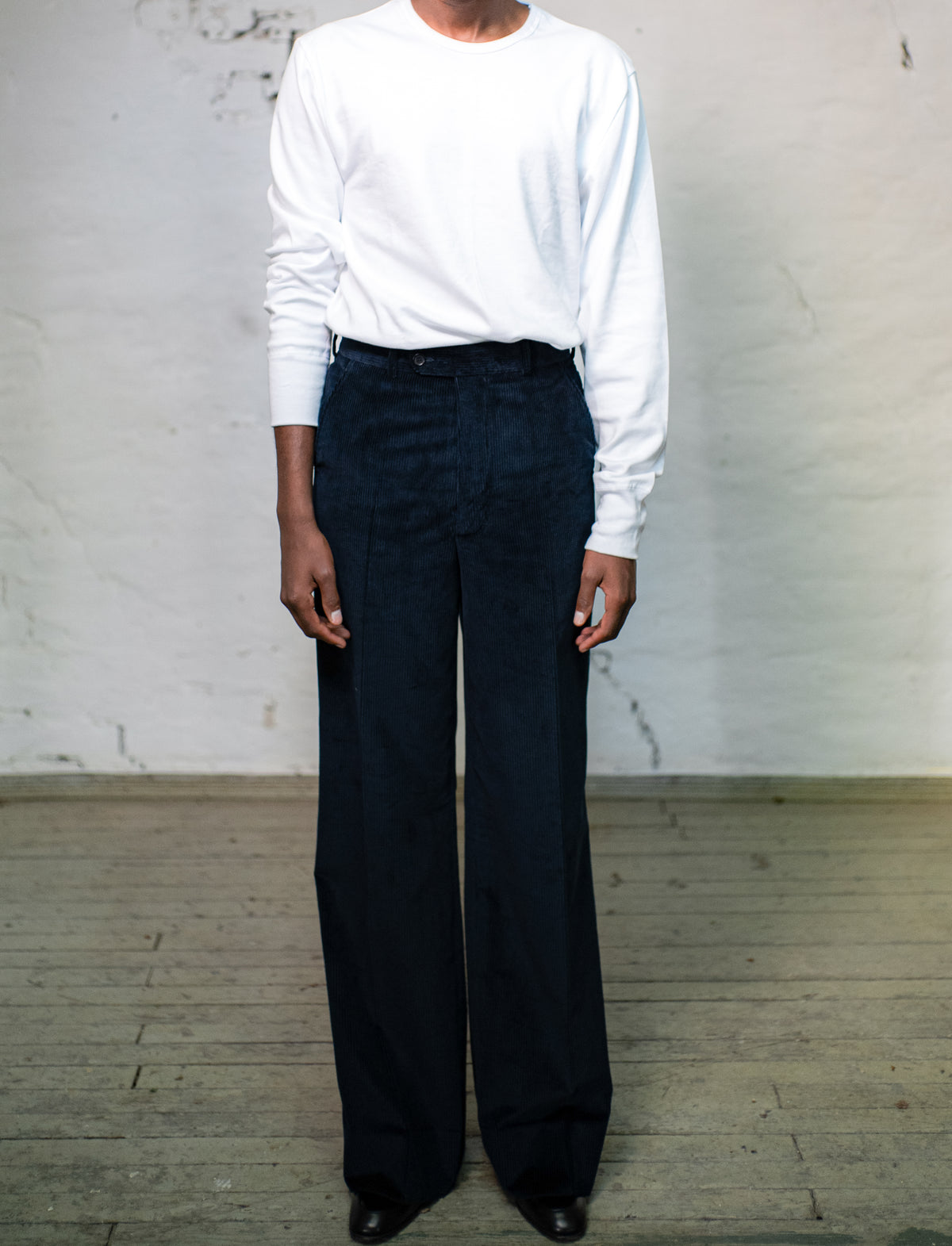 High-Waisted Flared Trousers In Dark Navy Corduroy